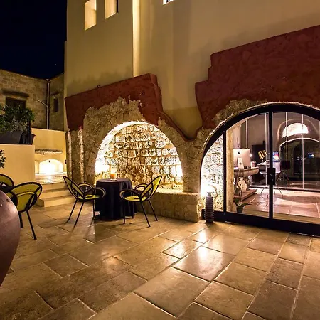 Allegory Boutique Hotel 4*