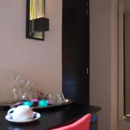 Allegory Boutique Hotel 4*